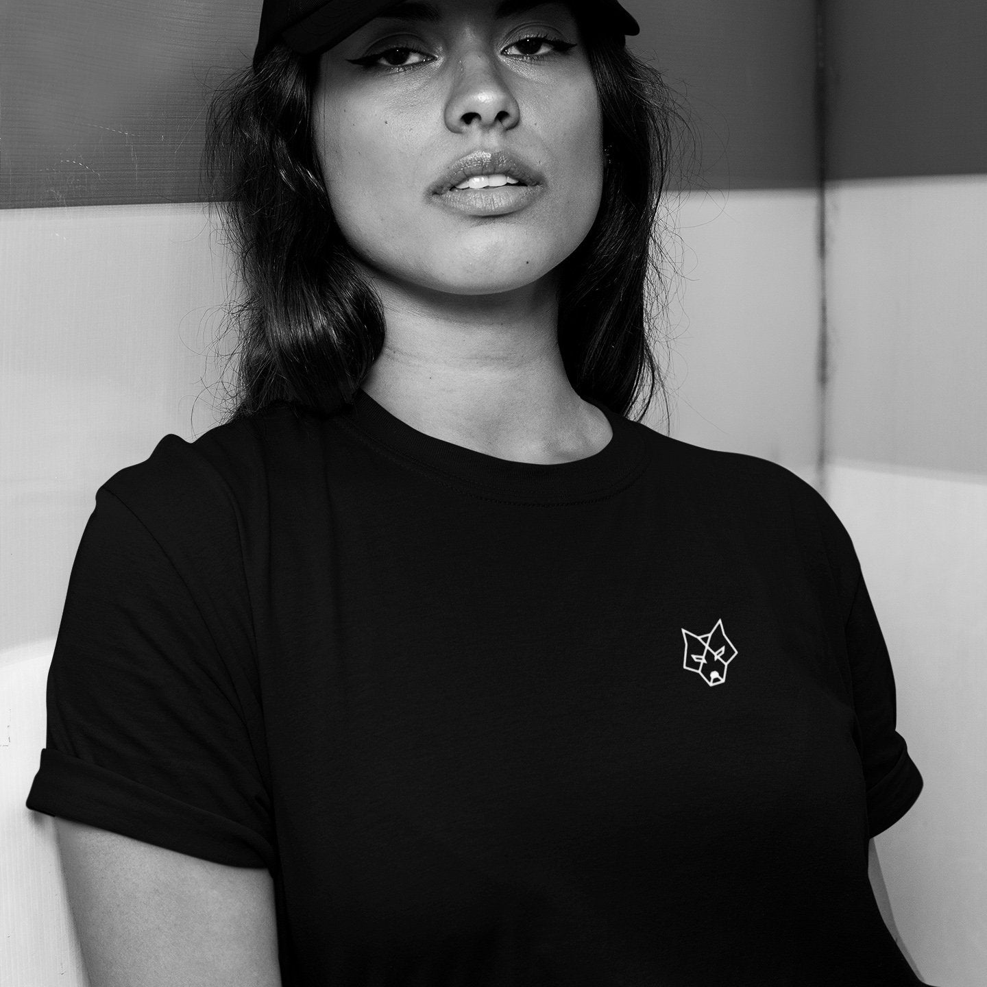 NORTH SIDE ACEWOLF® LOGO TEE